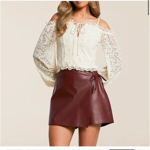 Elegant Burgundy Faux Leather Skirt